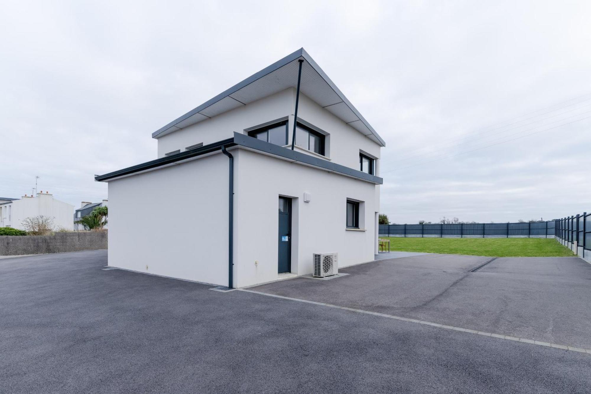 Ker Stivell - Superbe Maison Neuve A 2 Pas De La Mer Landunvez Exterior foto