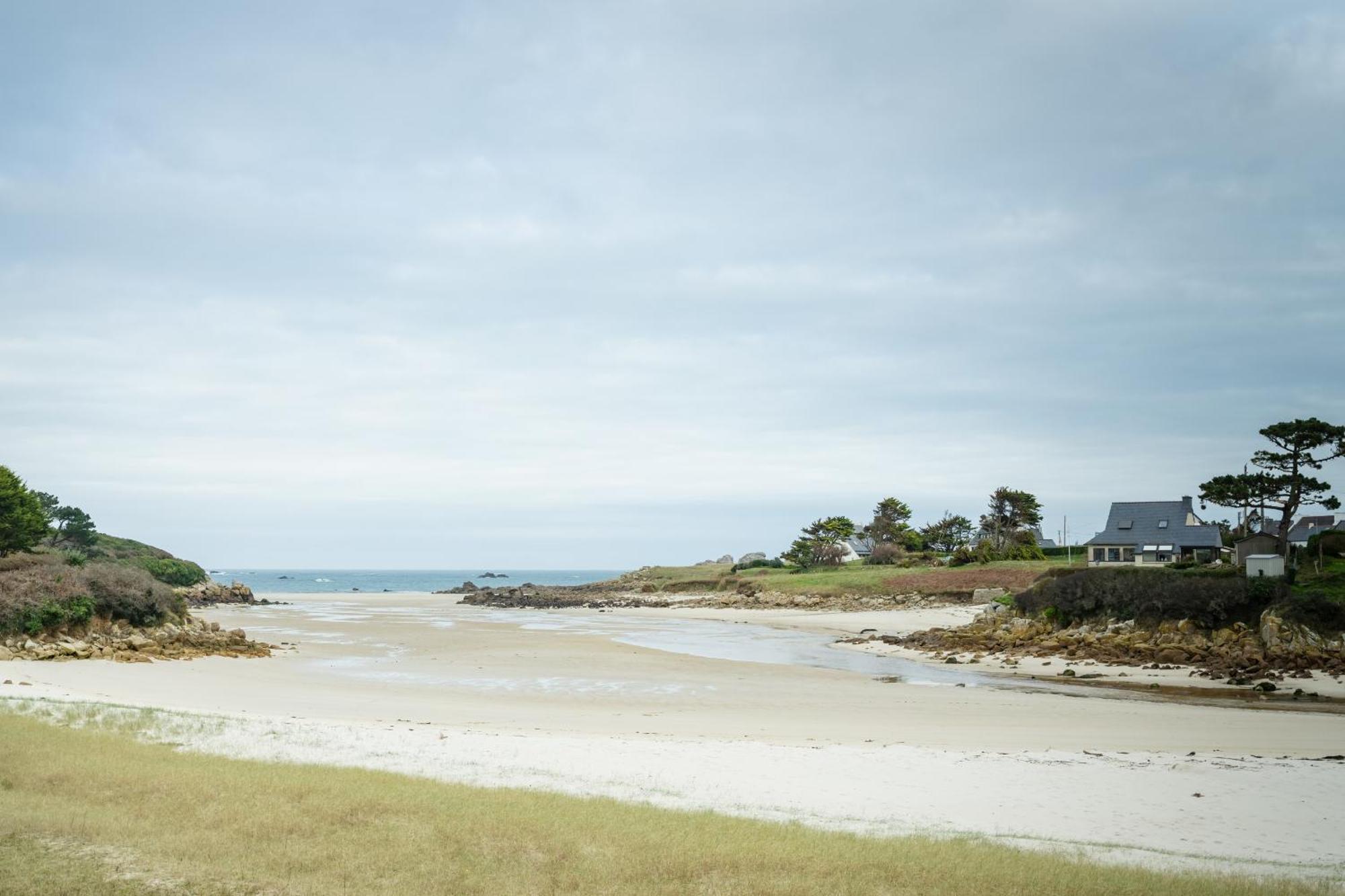 Ker Stivell - Superbe Maison Neuve A 2 Pas De La Mer Landunvez Exterior foto